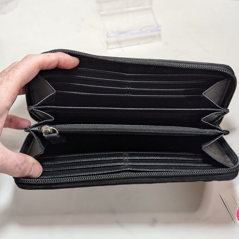 Coach Signature C Long Wallet EUC - Picture 8 of 8